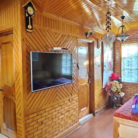 Mehdudia Guest House Simlá Kültér fotó