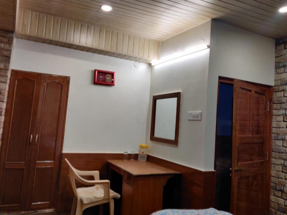 Mehdudia Guest House Simlá Kültér fotó