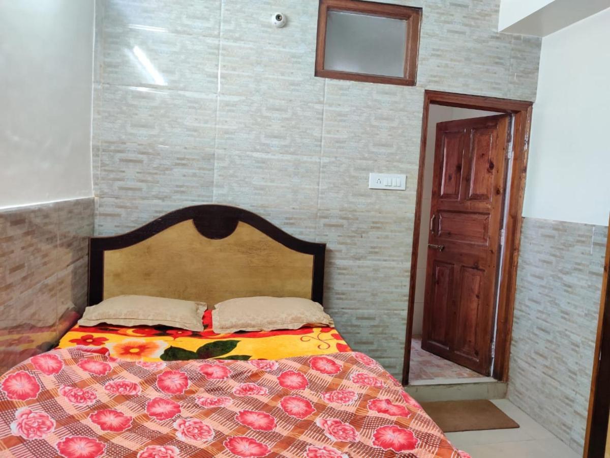 Mehdudia Guest House Simlá Kültér fotó