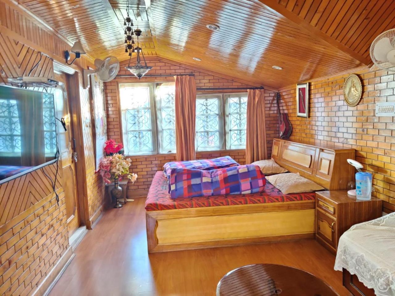 Mehdudia Guest House Simlá Kültér fotó