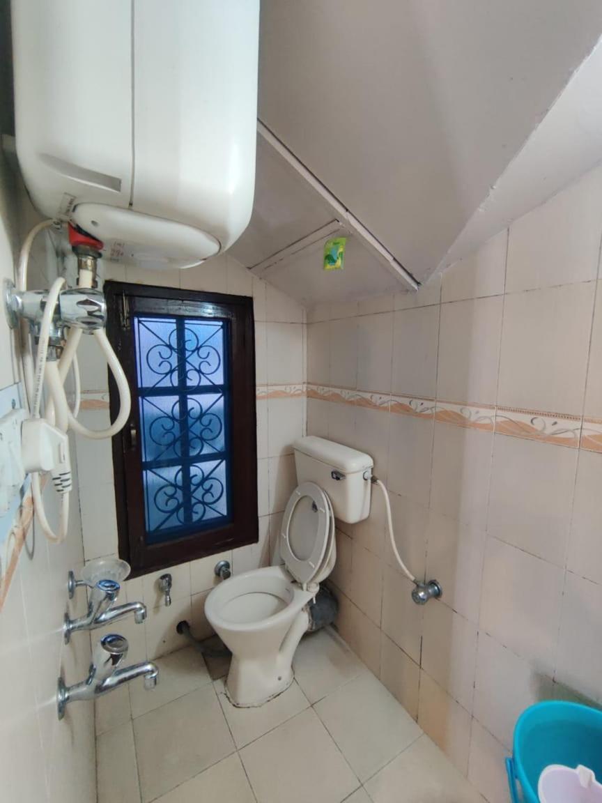 Mehdudia Guest House Simlá Kültér fotó